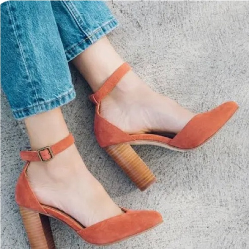 Soludo suede Collette heel - 9.5 (color Brick) New wo tags